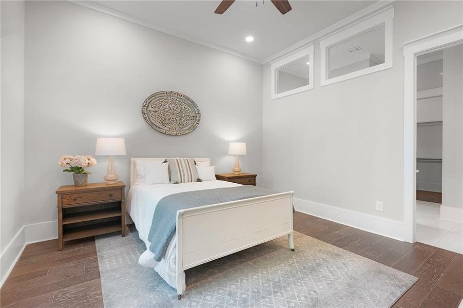 Furnished interior view inside a new home in , Jasper (Image 19).