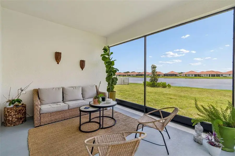 Exterior details and patio area of a home in , Wimauma (Image 23).