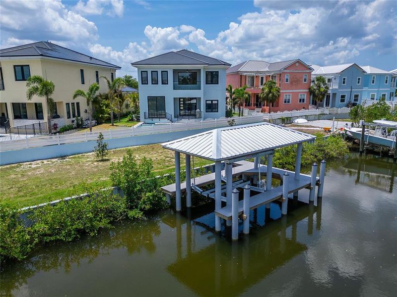 Front exterior of a new home in , Apollo Beach, FL, highlighting curb appeal (Image 27).