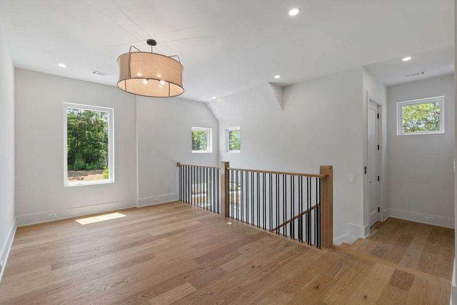 Spacious, unfurnished interior of a new home in Aster, Roswell (Image 72).