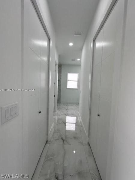 Spacious, unfurnished interior of a new home in , Cape Coral (Image 8).