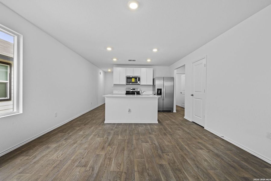 Spacious, unfurnished interior of a new home in Avenida, Converse (Image 14). Spacious, unfurnished interior of a new home in Avenida, Converse (Image 14).