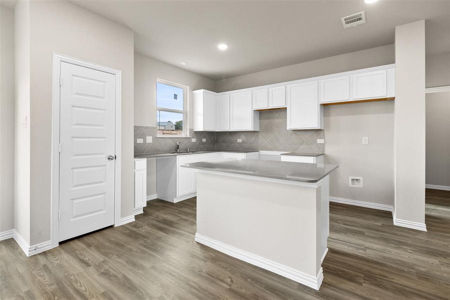 Birch II Floor Plan Representative Photos Birch II Floor Plan Representative Photos