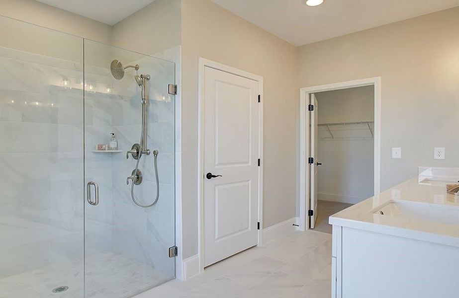 Keaton Plan Owner's Bathroom