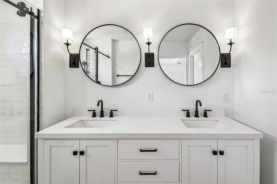 Image 40 of a home in Vdara. Image 40 of a home in Vdara.