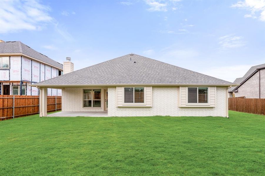 Exterior details and patio area of a home in Ridgepoint, Midlothian (Image 4). Exterior details and patio area of a home in Ridgepoint, Midlothian (Image 4).