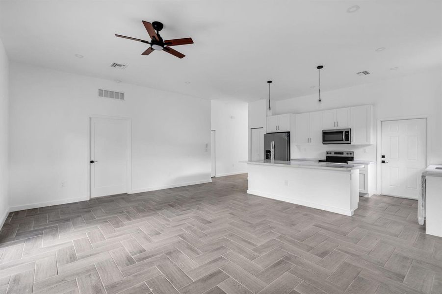 7-web-or-mls-2551NW14th-7