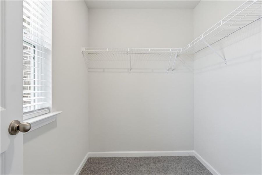 Spacious, unfurnished interior of a new home in , Oakwood (Image 27). Spacious, unfurnished interior of a new home in , Oakwood (Image 27).