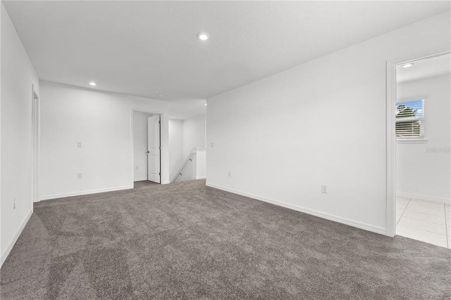 Spacious, unfurnished interior of a new home in Watermark, Cocoa (Image 41).