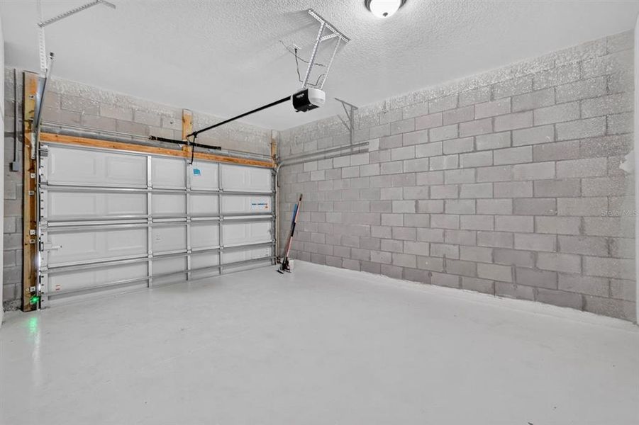 Spacious, unfurnished interior of a new home in , Daytona Beach (Image 33). Spacious, unfurnished interior of a new home in , Daytona Beach (Image 33).