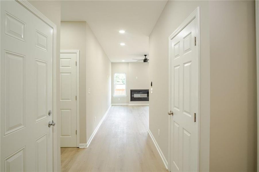 Spacious, unfurnished interior of a new home in , Stockbridge (Image 16).