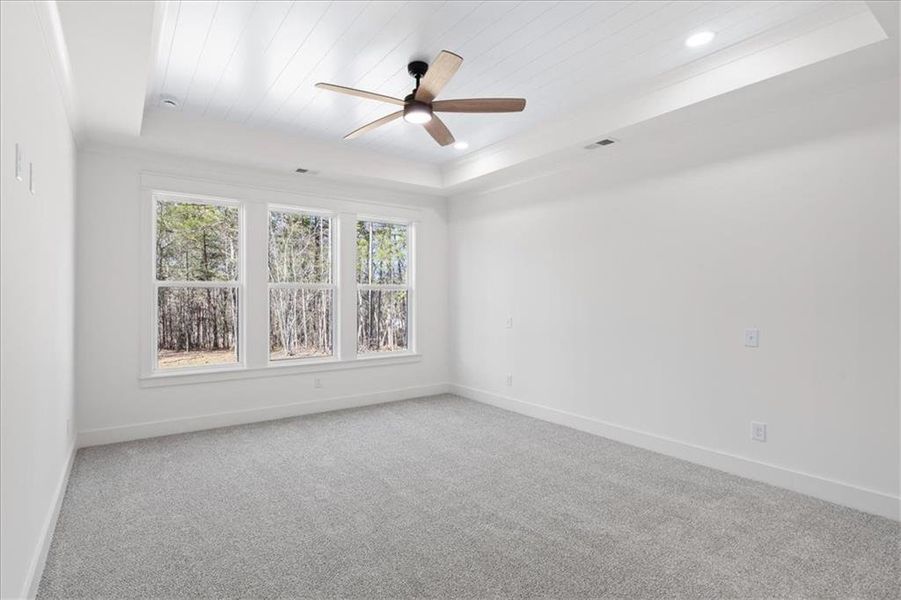 Spacious, unfurnished interior of a new home in , Waleska (Image 46).