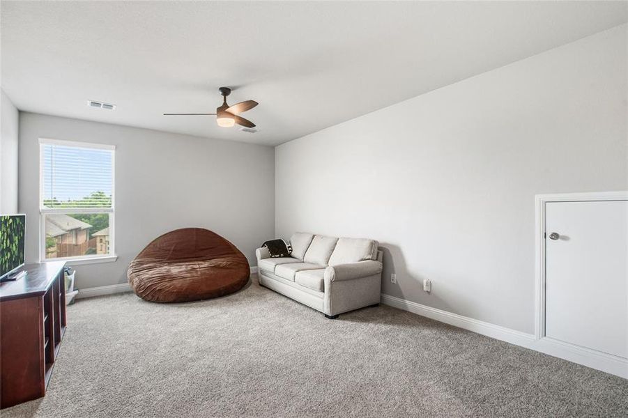 Furnished interior view inside a new home in , Denton (Image 36).