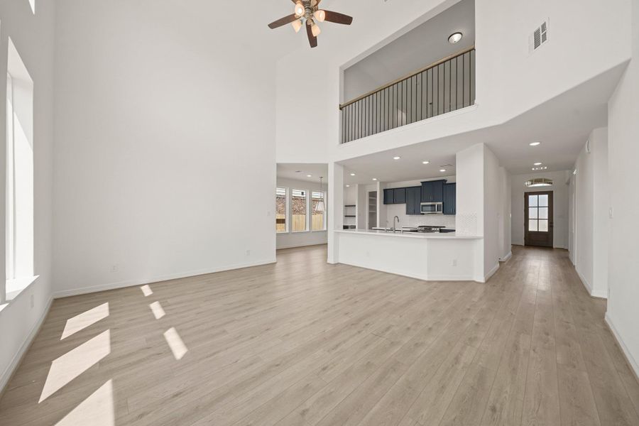 Note: Sample product photo. Actual exterior and interior selections may vary by homesite. Photo may be virtually staged