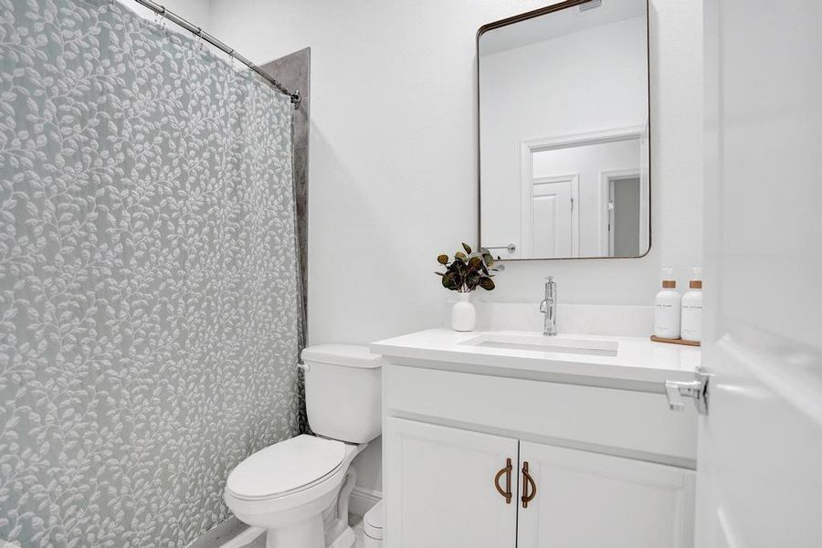 2nd Bath Upstairs 2nd Bath Upstairs