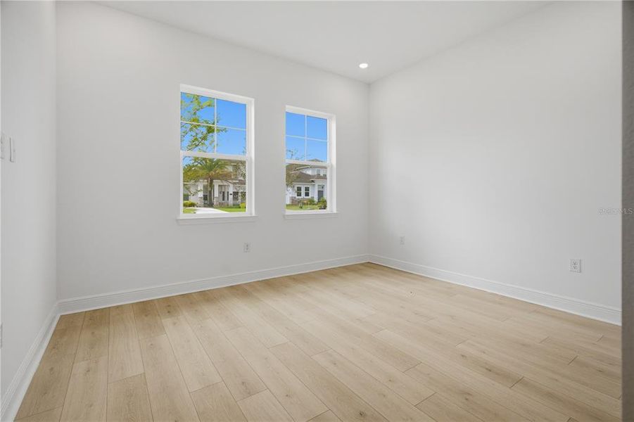 Spacious, unfurnished interior of a new home in Bella Collina, Montverde (Image 22).