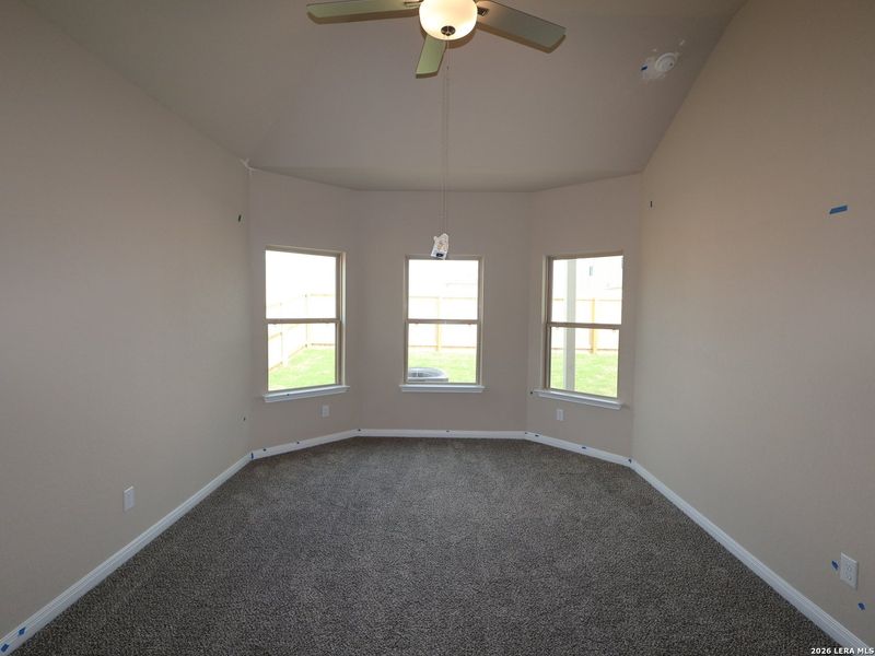 Spacious, unfurnished interior of a new home in Park Place, New Braunfels (Image 21).