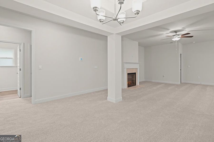 Spacious, unfurnished interior of a new home in Canterbury Villas, Carrollton (Image 14).
