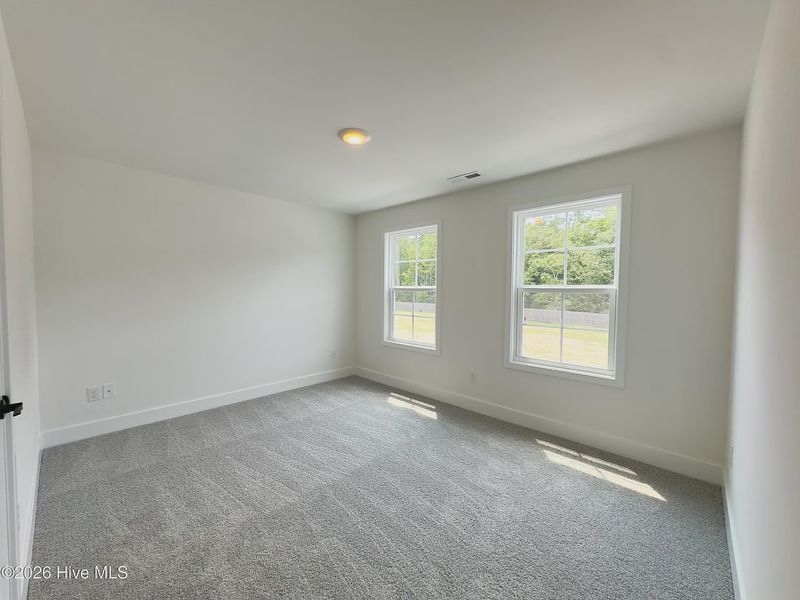 Spacious, unfurnished interior of a new home in Autumn Trail, Bolivia (Image 26).