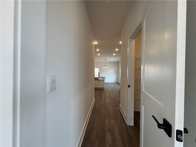 Spacious, unfurnished interior of a new home in Tuscany Hills, Douglasville (Image 22).