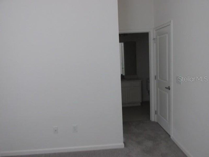 Spacious, unfurnished interior of a new home in , Davenport (Image 27). Spacious, unfurnished interior of a new home in , Davenport (Image 27).