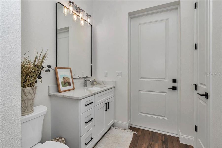 Furnished interior view inside a new home in , Citra (Image 7).