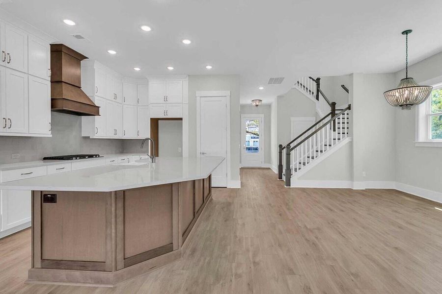 Image 34 of a home in Hidden Ponds Reserve.