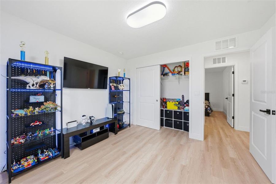 Furnished interior view inside a new home in , Port Charlotte (Image 18).