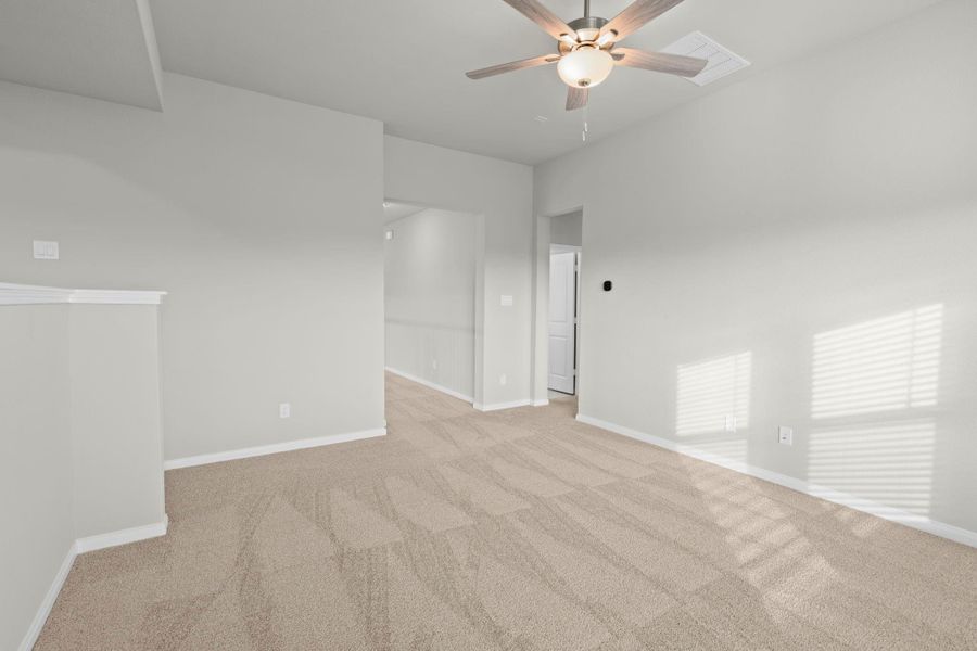 Spacious, unfurnished interior of a new home in Valencia 60', Manvel (Image 18).
