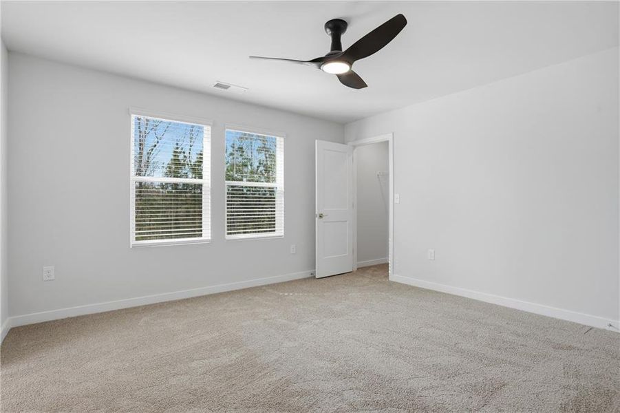 Spacious, unfurnished interior of a new home in Crossvine Village, LaGrange (Image 15).