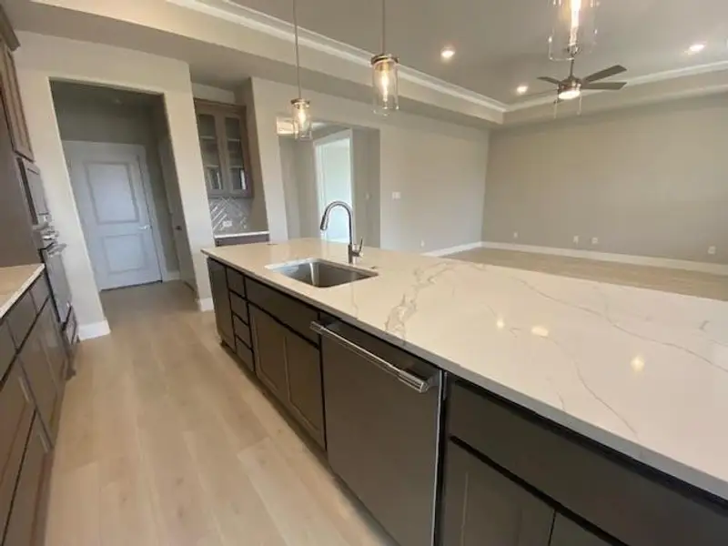 sales - 1908 Vittoria - spec - kitchen living area2