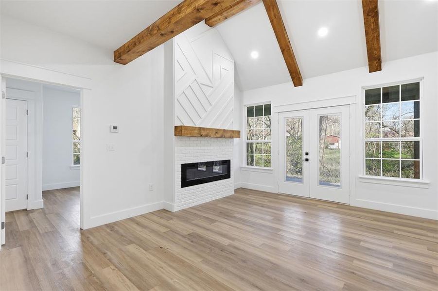 Spacious, unfurnished interior of a new home in , Azle (Image 14).