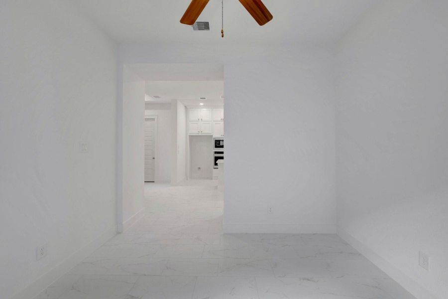 Spacious, unfurnished interior of a new home in The Highlands - Grove Collection, Porter (Image 24).