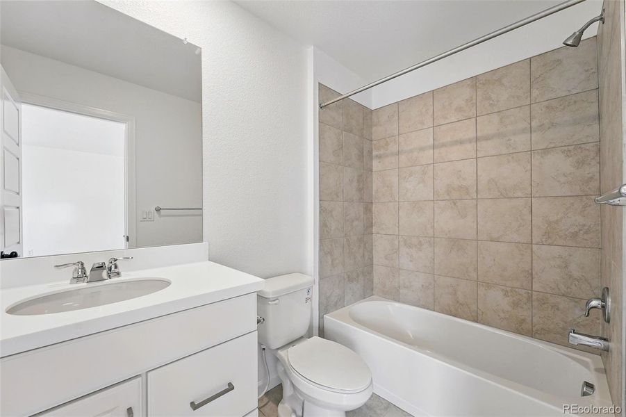 17123 W 91st Lane ~ Ready Now