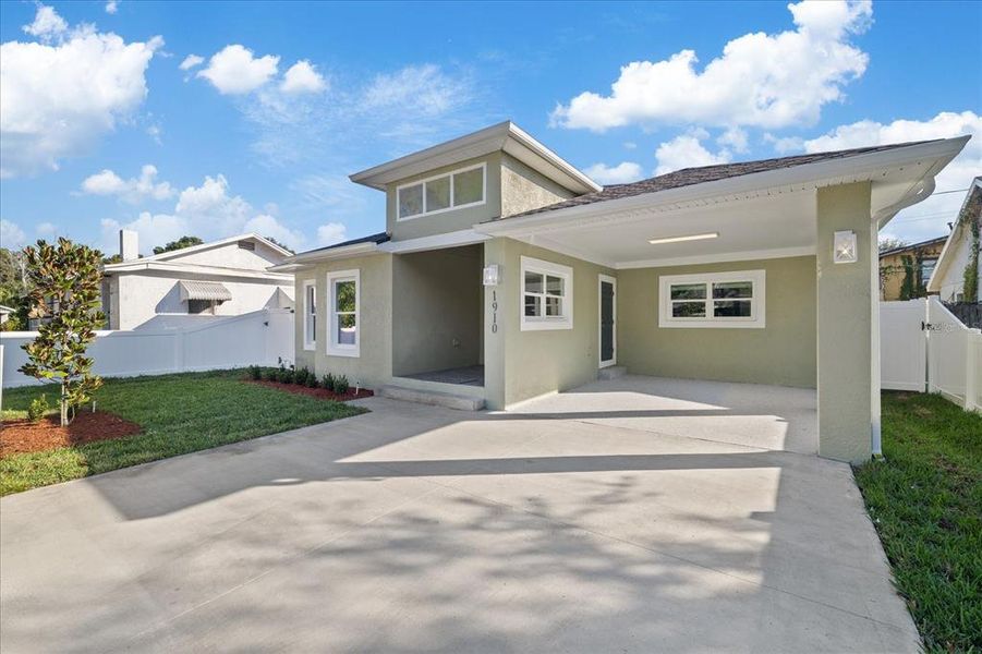 Exterior details and patio area of a home in , St. Petersburg (Image 34). Exterior details and patio area of a home in , St. Petersburg (Image 34).