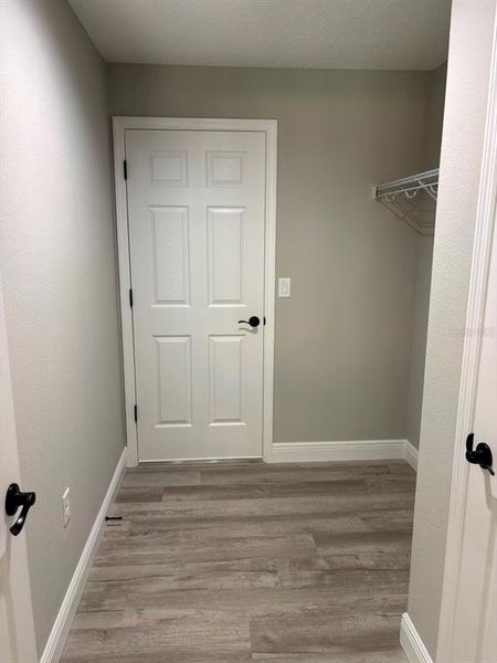 Spacious, unfurnished interior of a new home in , Dunnellon (Image 18).