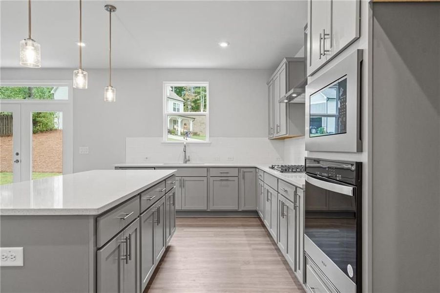 Furnished interior view inside a new home in Riverwood, Dallas (Image 17). Furnished interior view inside a new home in Riverwood, Dallas (Image 17).