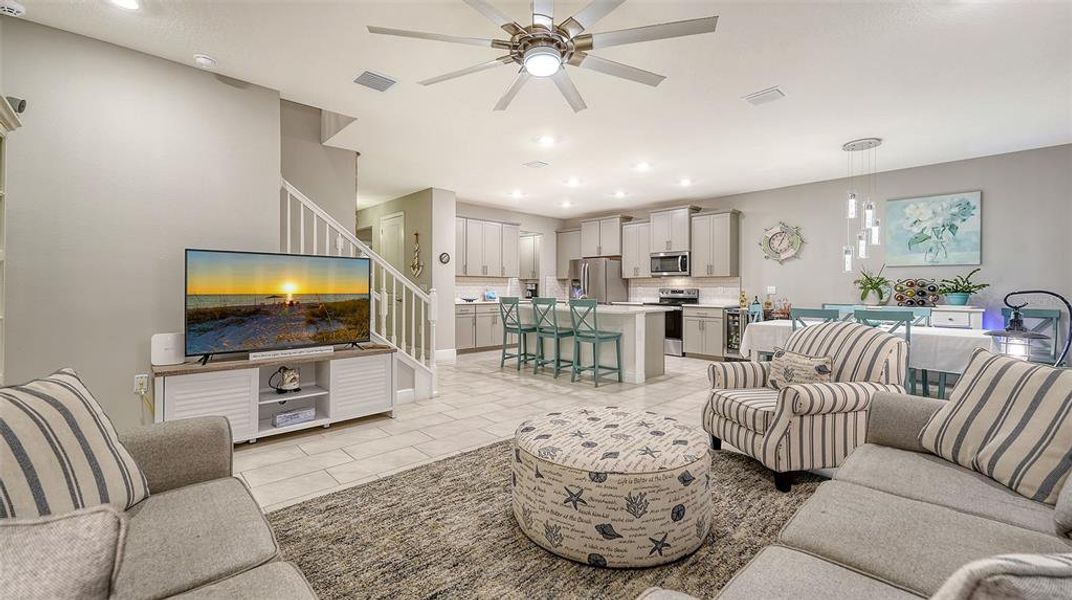 Furnished interior view inside a new home in Star Farms at Lakewood Ranch, Bradenton (Image 11).