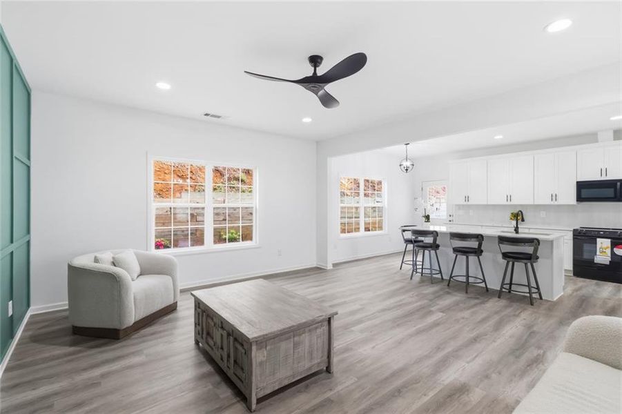 Furnished interior view inside a new home in , Gainesville (Image 10).