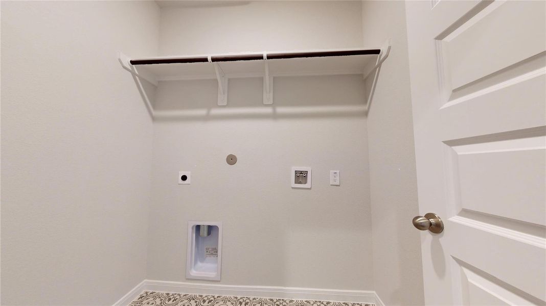 Spacious, unfurnished interior of a new home in Lexington Heights 50', Willis (Image 40).