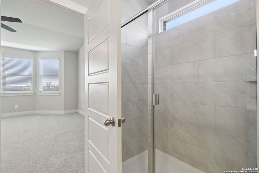 Image 45 of a home in Thomas Pond. Image 45 of a home in Thomas Pond.