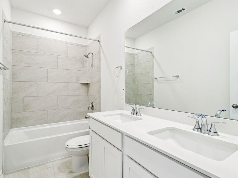 Furnished interior view inside a new home in Lark Canyon, New Braunfels (Image 15).