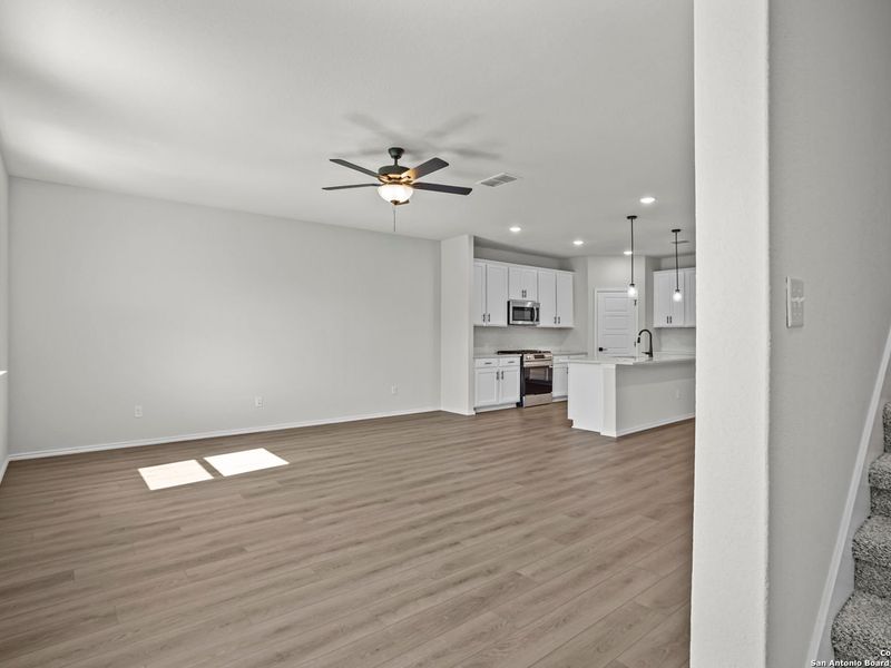 Spacious, unfurnished interior of a new home in Horizon Pointe, San Antonio (Image 24). Spacious, unfurnished interior of a new home in Horizon Pointe, San Antonio (Image 24).