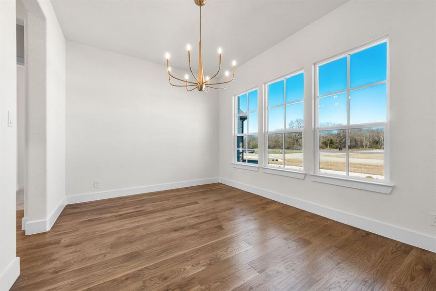 Spacious, unfurnished interior of a new home in King Crossing Estates, Van Alstyne (Image 28).