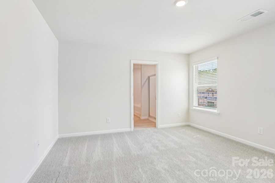 Spacious, unfurnished interior of a new home in Fergus Crossing, York (Image 20). Spacious, unfurnished interior of a new home in Fergus Crossing, York (Image 20).