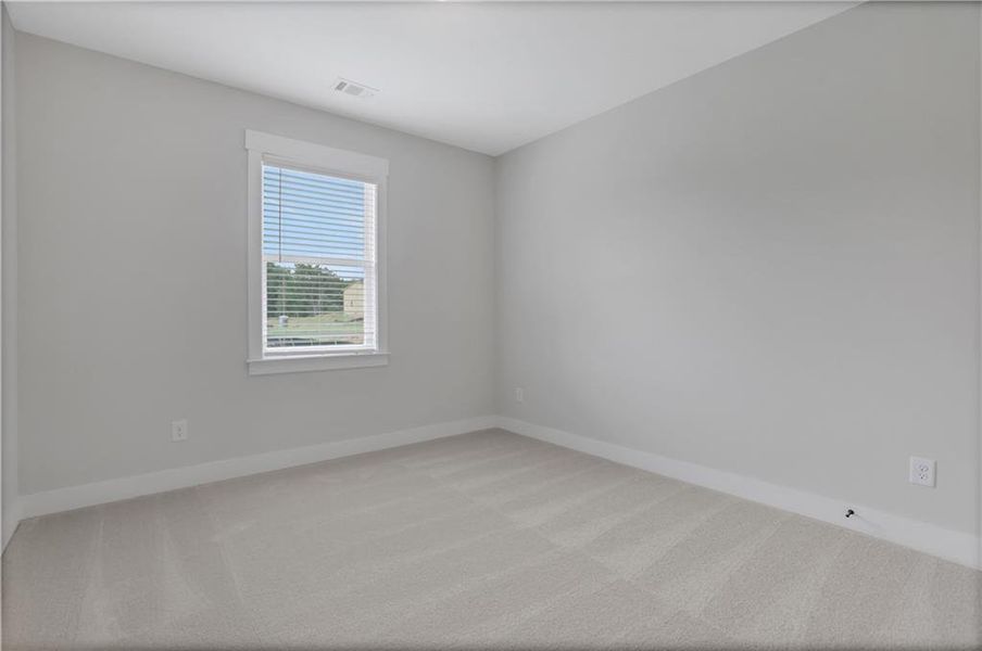 Spacious, unfurnished interior of a new home in , Loganville (Image 24).