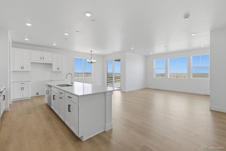 697 Bradley Circle ~ Ready Now