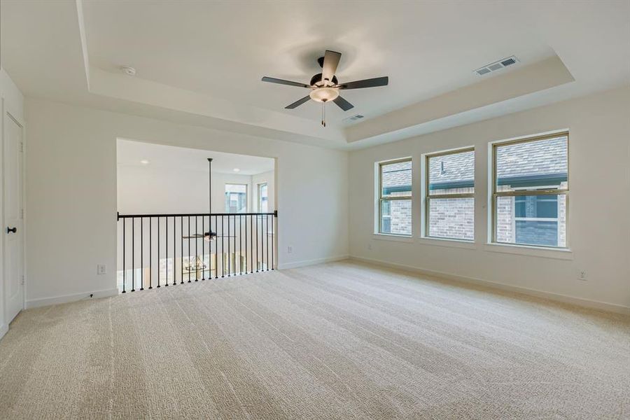 Spacious, unfurnished interior of a new home in Hillstead, Lavon (Image 26).