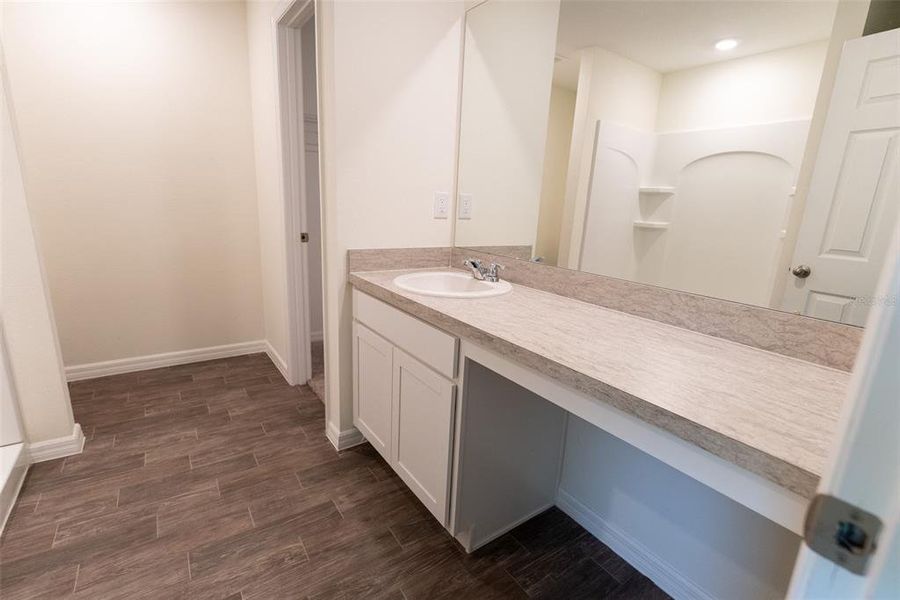 Furnished interior view inside a new home in Ocala, Ocala (Image 7).