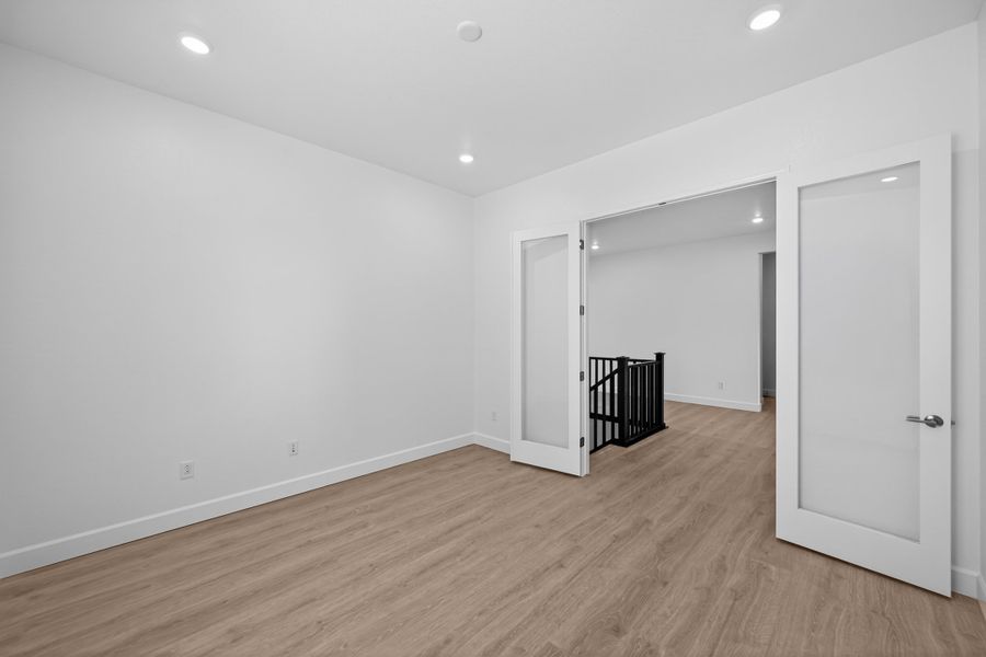 Spacious, unfurnished interior of a new home in Macanta, Castle Rock (Image 15). Spacious, unfurnished interior of a new home in Macanta, Castle Rock (Image 15).